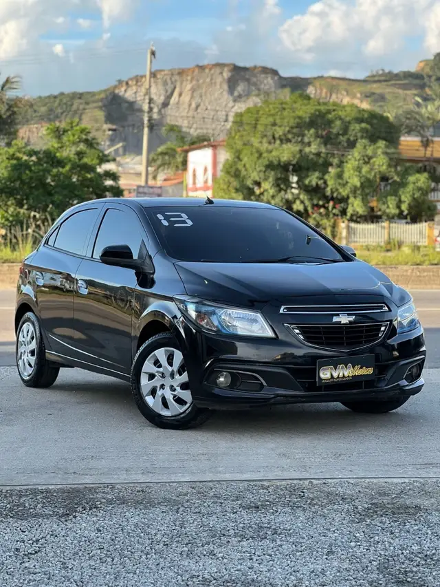 Carro Chevrolet Onix 2013 1.4 LTZ SPE/4