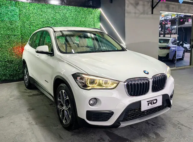 Carro BMW X1 2017 2.0 sDrive20i GP ActiveFlex