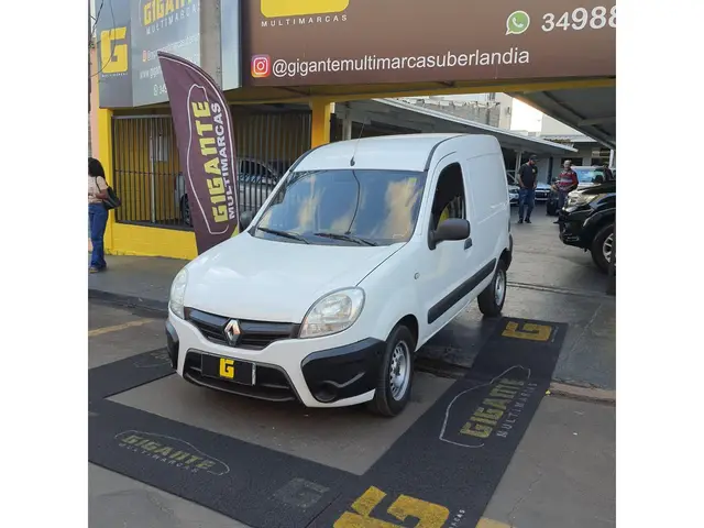 Carro Renault Kangoo Express 2015 1.6 16V (Flex)