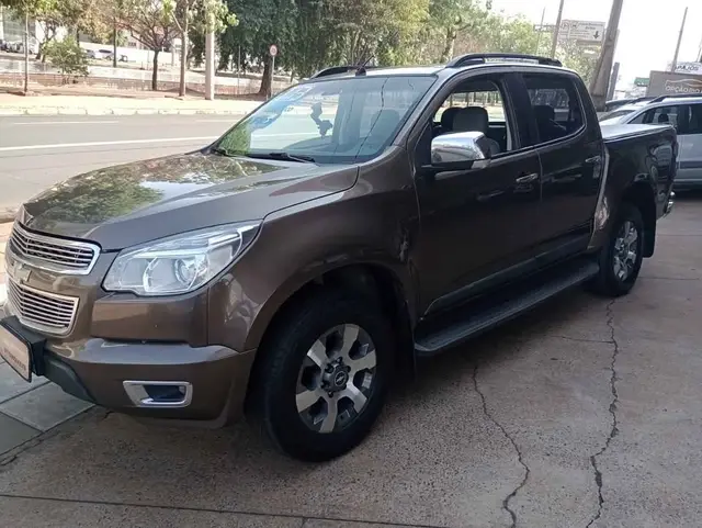 Carro Chevrolet S10 Cabine Dupla 2013 S10 LTZ 2.4 4x2 (Cab Dupla) (Flex)