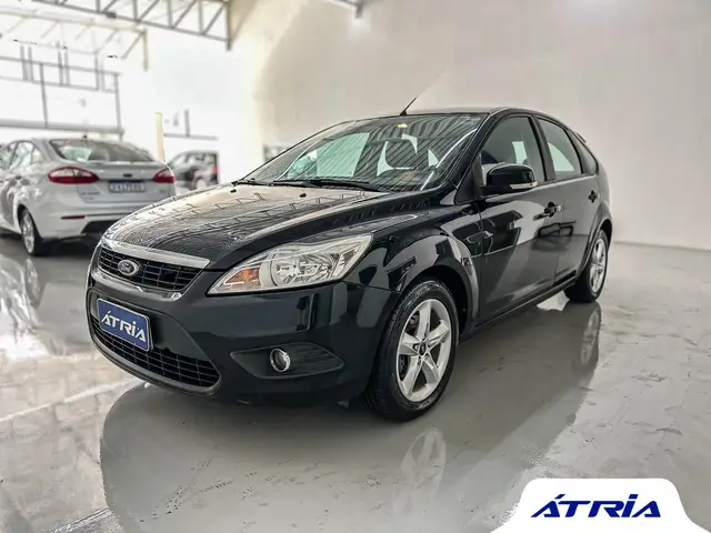 Carro Ford Focus Hatch 2013 1.6 16V Flex Aut. 5p