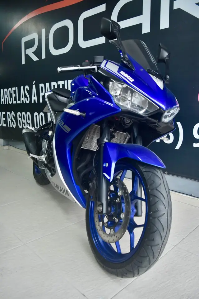 Moto Yamaha YZF R3 2018 (ABS)