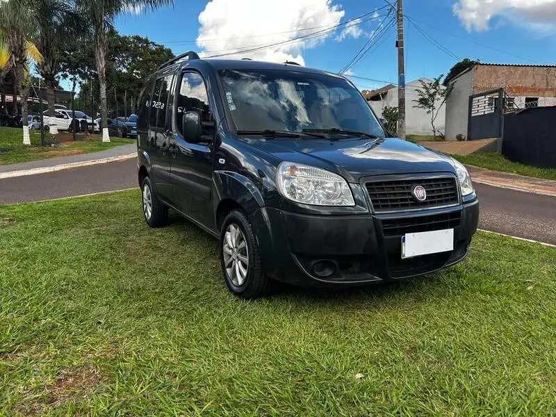 Fiat Adventure 1.8 16V (Flex)