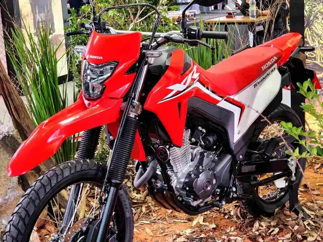 Moto Honda XR 300L 2025 Tornado