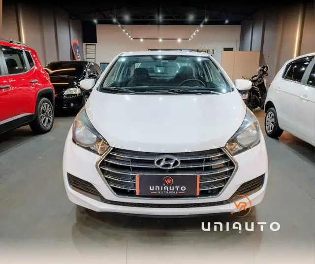 Carro Hyundai HB20S 2018 1.0 Comfort Plus (Flex)