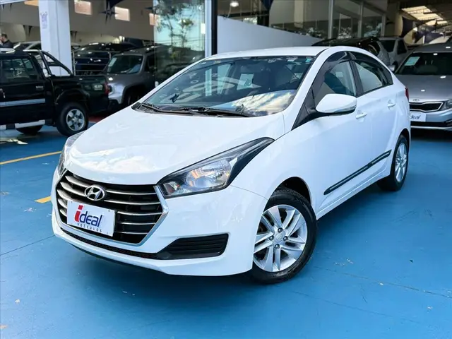 Carro Hyundai HB20S 2016 1.0 Comfort Plus (Flex)