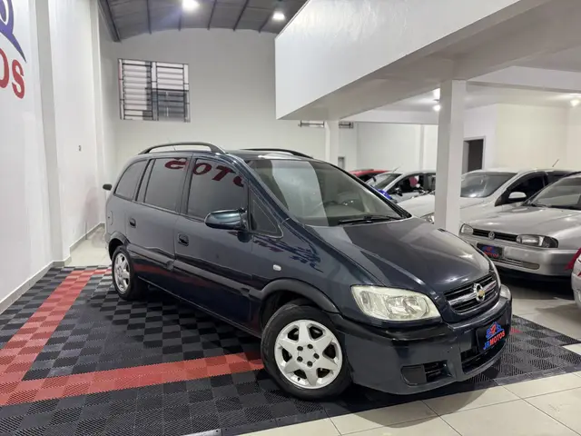 Carro Chevrolet Zafira 2009 Comfort 2.0 (Flex)