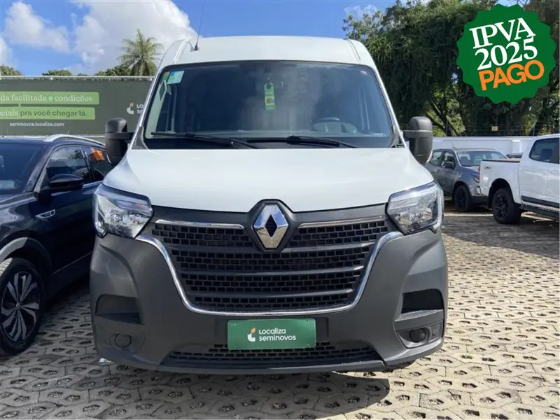 Renault Master Minibus Executive L3H2