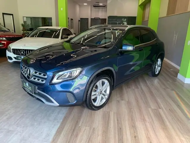 Carro Mercedes-Benz GLA 200 2020 GLA 200 1.6 Enduro