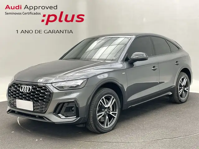 Carro Audi Q5 2023 Performance Black TFSIe
