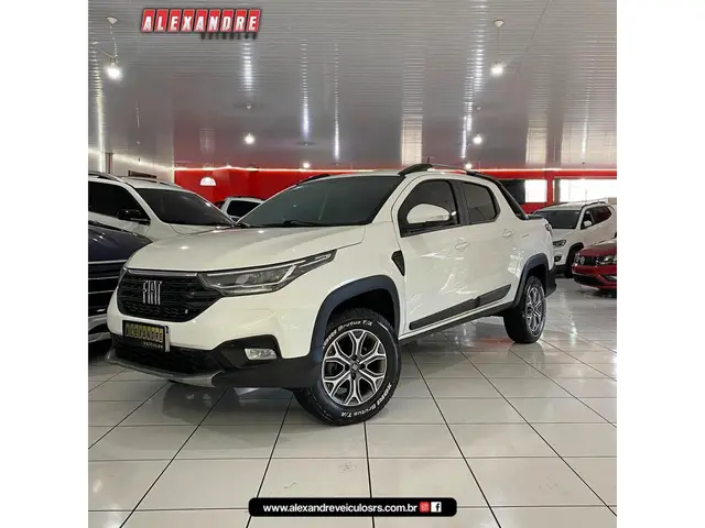 Carro Fiat Strada 2021 Volcano 1.3 CD (Flex)