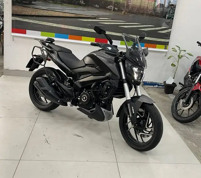 Moto Bajaj Dominar 400 2025 DOMINAR 400