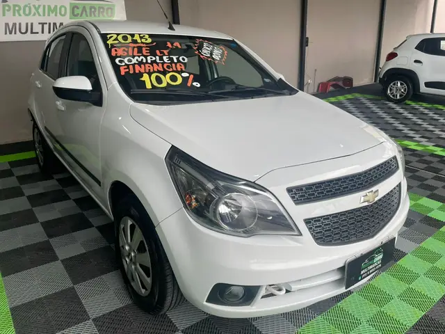 Carro Chevrolet Agile 2013 LT 1.4 8V (Flex)