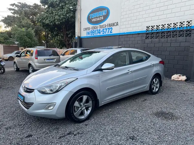 Carro Hyundai Elantra 2013 Sedan GLS 2.0L 16v (Flex) (Aut)