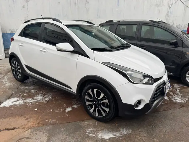 Carro Hyundai HB20X 2019 Style 1.6 (Flex)