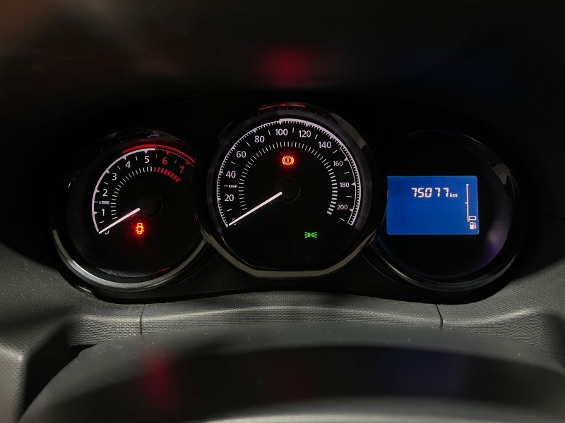 Duster 1.6 16V Expression (Flex)