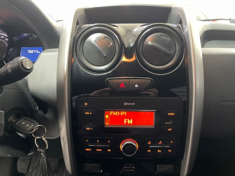 Duster 1.6 16V Expression (Flex)