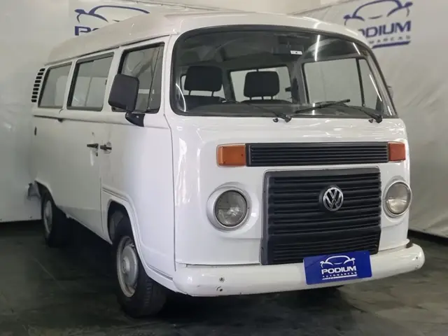 Carro Volkswagen Kombi 2011 Standard 1.4 (Flex)