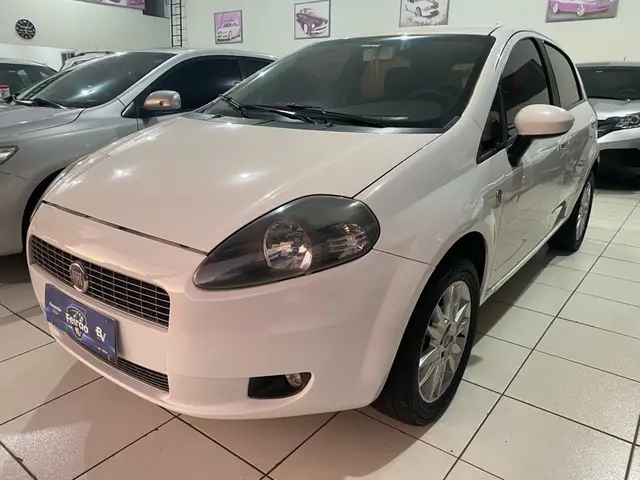 Carro Fiat Punto 2012 Attractive 1.4 (Flex)