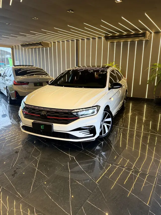Carro Volkswagen Jetta 2021 2.0 GLI 350 TSI (Aut)