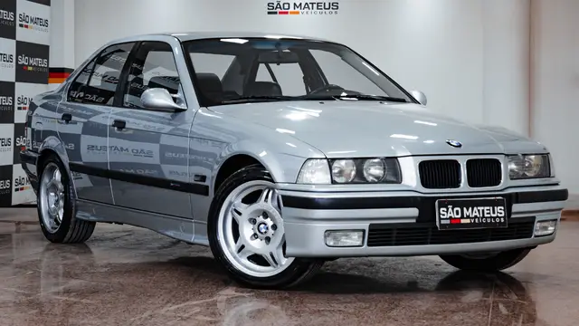 Carro BMW 325i 1995 325ia 2.5 24V