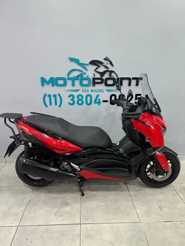 Moto Yamaha XMax 2023 ABS