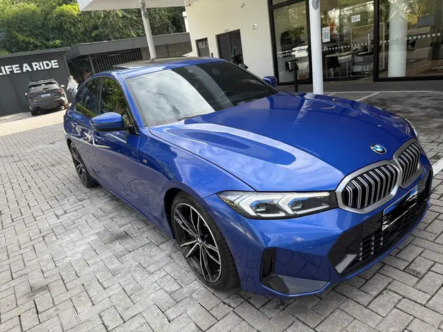 Carro BMW 320i 2024 M Sport 2.0 Turbo (Aut.)