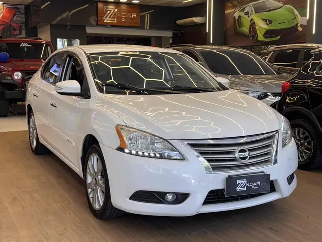 Carro Nissan Sentra 2016 SL 2.0 16V CVT (Flex)
