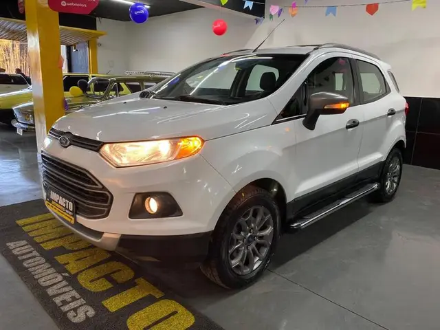 Carro Ford EcoSport 2015 Ecosport Freestyle Powershift 2.0 16V (Flex)