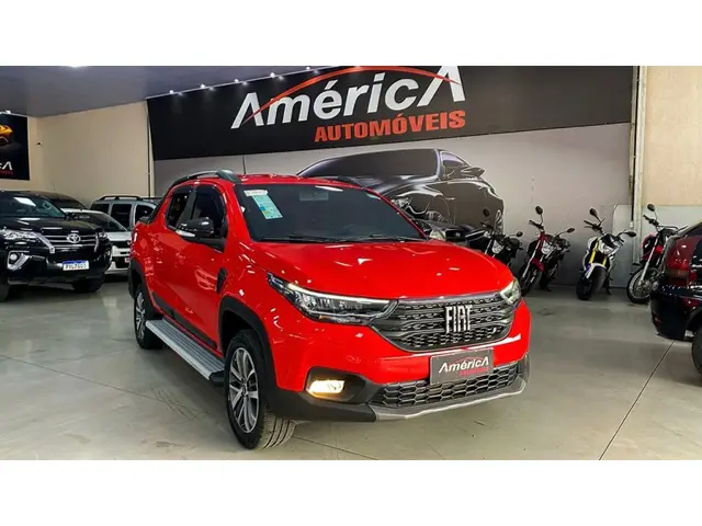 Carro Fiat Strada 2025 Volcano 1.3 Flex 8V CD Aut.