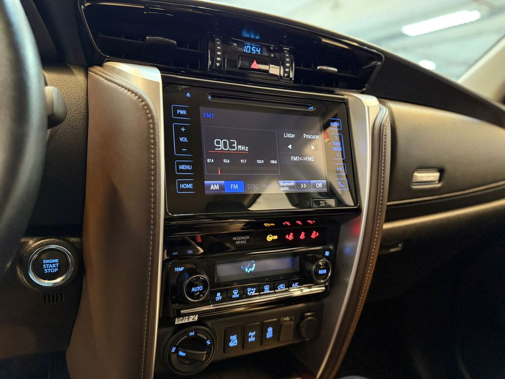 SW4 2.8 TDI SRX 5L 4x4 (Aut)