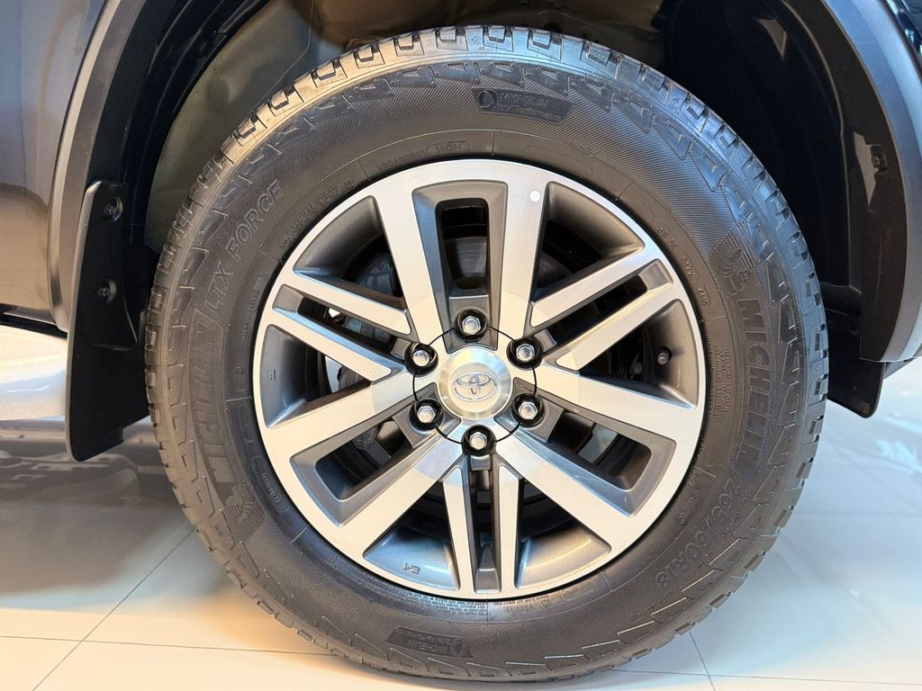 SW4 2.8 TDI SRX 5L 4x4 (Aut)