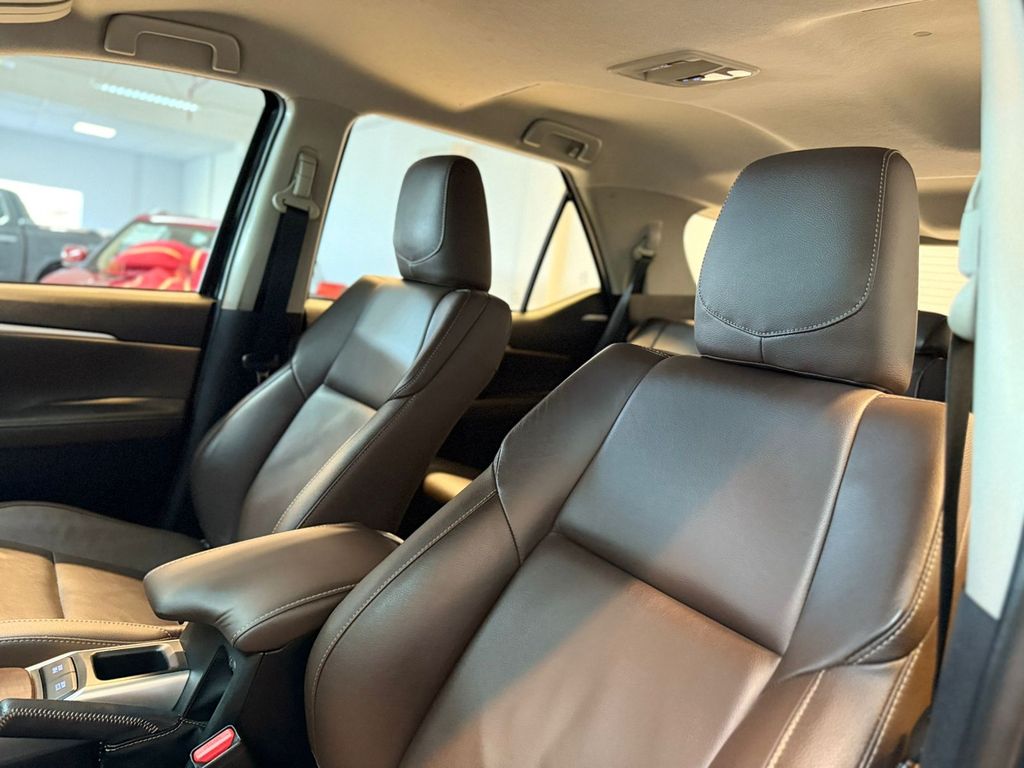 SW4 2.8 TDI SRX 5L 4x4 (Aut)