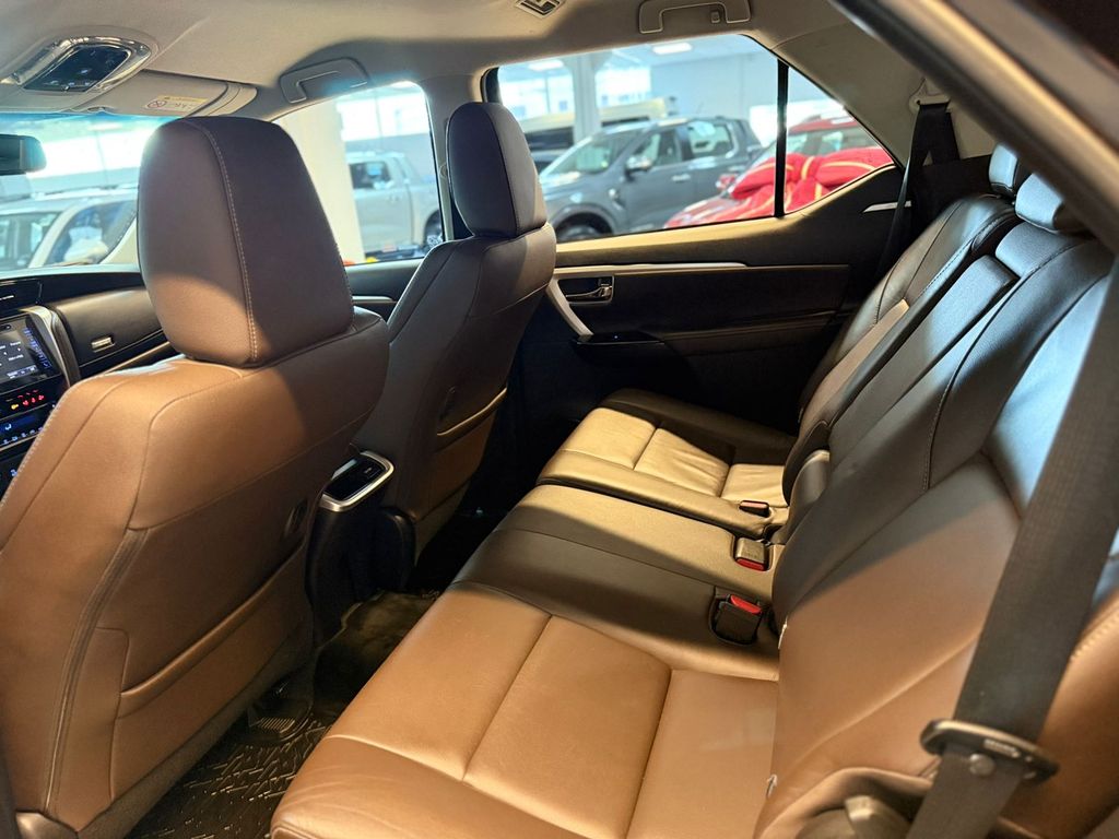 SW4 2.8 TDI SRX 5L 4x4 (Aut)