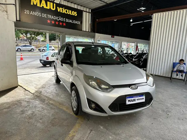 Carro Ford Fiesta Hatch 2012 1.0 (Flex)