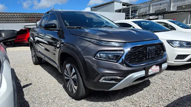 Carro Fiat Toro 2025 Volcano 2.0