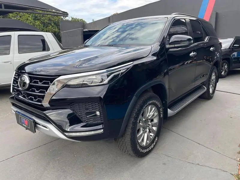 Toyota Hilux Cabine Dupla Conquest 4x4 2.8 Diesel