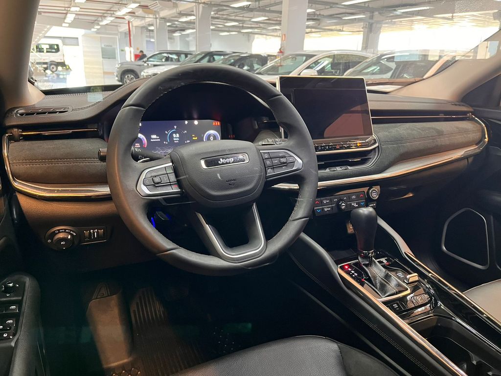 Commander Limited 2.0 TD380