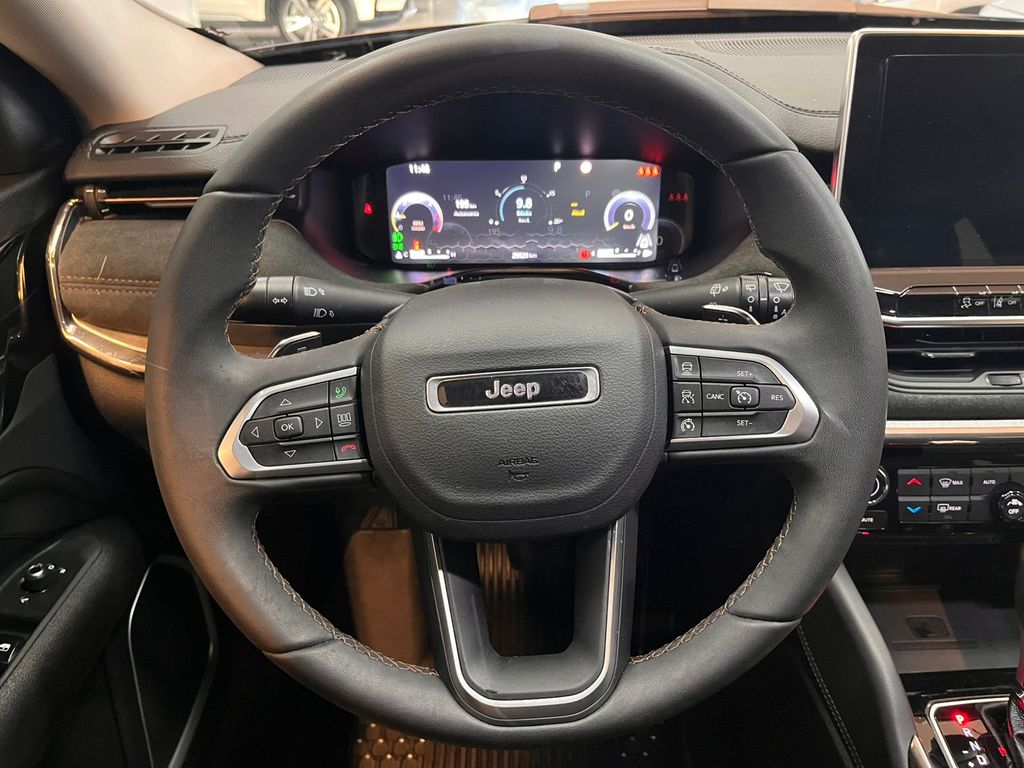 Commander Limited 2.0 TD380