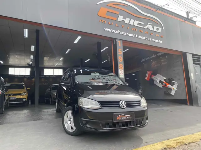 Carro Volkswagen Fox 2011 1.0 8V (Flex) 4p
