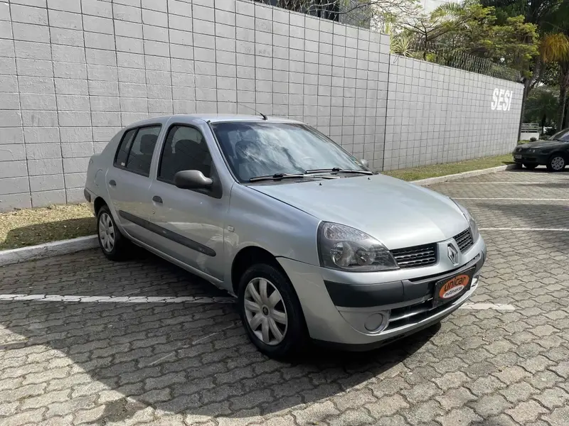Renault Clio Sedan Expression 1.6 16V