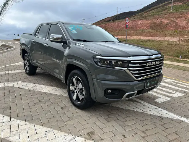 Carro RAM Rampage 2024 Laramie 2.0 Turbodiesel