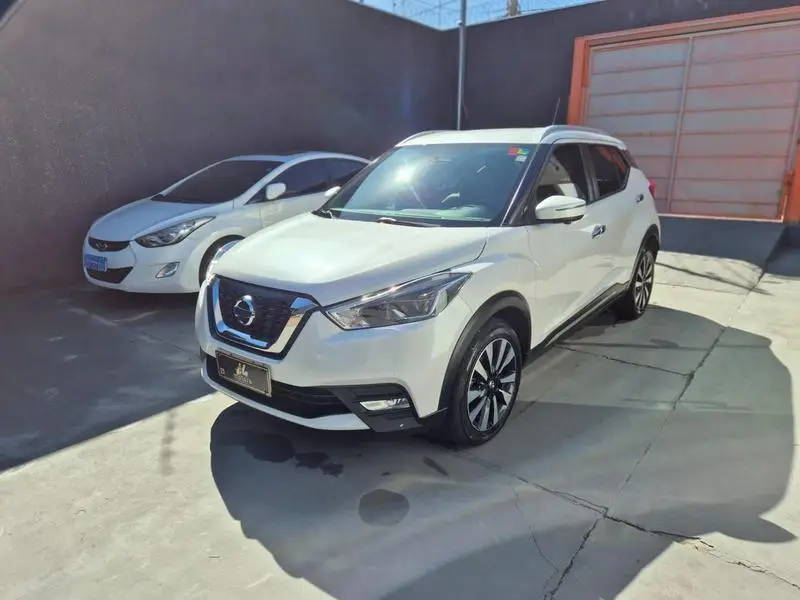 Nissan 1.6 SL CVT (Flex)