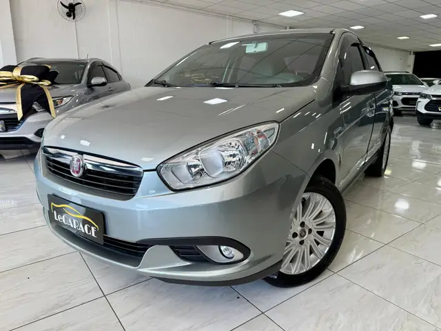 Carro Fiat Grand Siena 2014 Essence 1.6 16V (Flex)