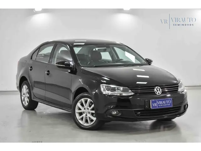 Carro Volkswagen Jetta 2012 2.0 Comfortline Tiptronic (Flex)
