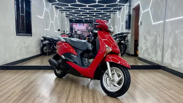 Moto Honda LEAD 2011 110