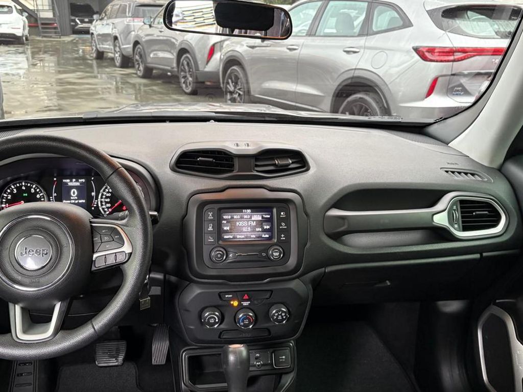 Renegade Sport 1.8 4x2 (Aut) (Flex)