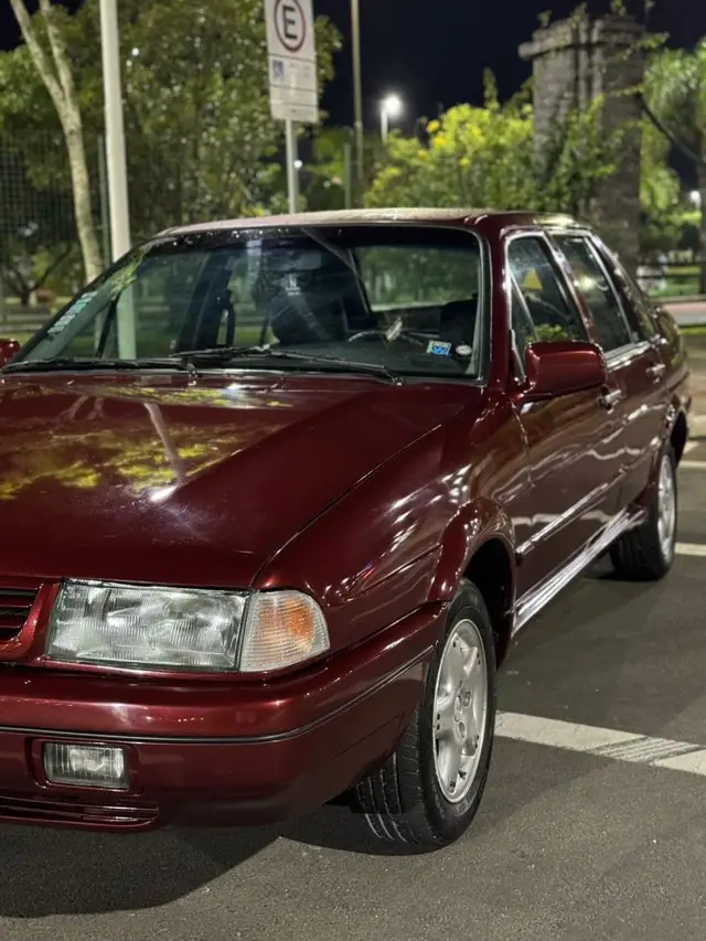Carro Volkswagen Santana 1997 Evidence 2.0 MI
