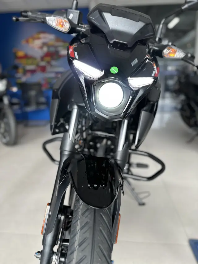 Moto Bajaj Pulsar 2026 N150