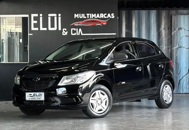 Carro Chevrolet Onix 2016 1.0 LS SPE/4